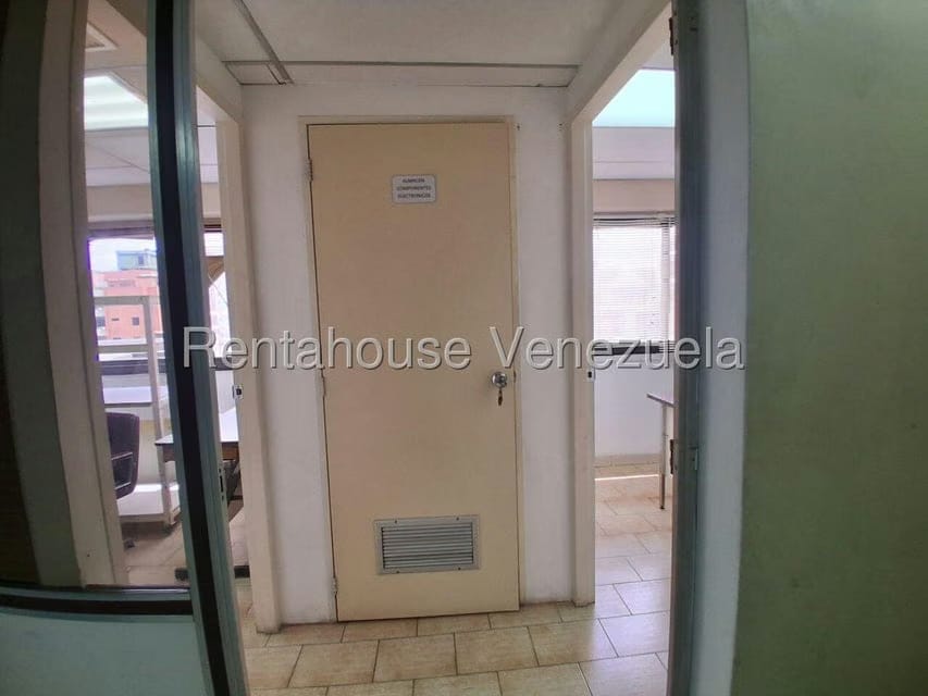 Comercial (Oficina) en Alquiler en Centro, Lara - 19