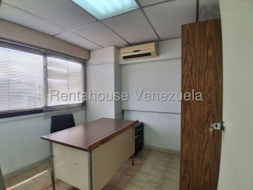 Comercial (Oficina) en Alquiler en Centro, Lara - 20