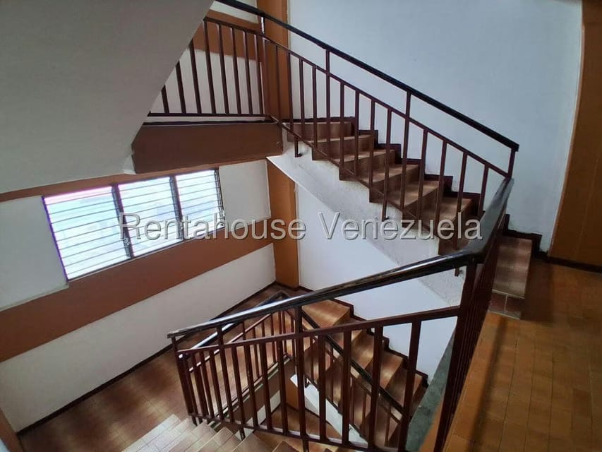 Comercial (Oficina) en Alquiler en Centro, Lara - 3