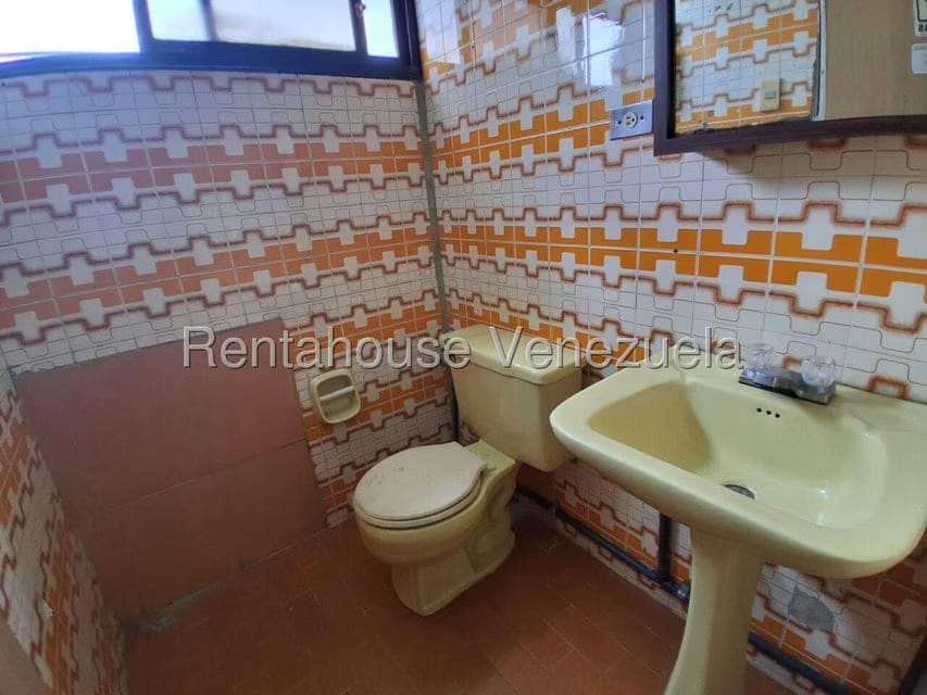 Comercial (Oficina) en Alquiler en Centro, Lara - 28