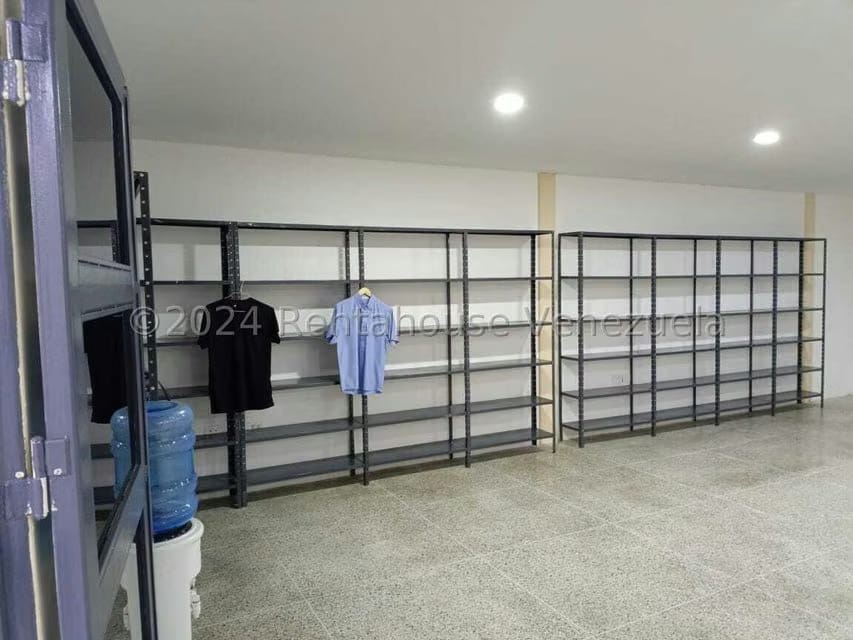 Comercial (Edificio) en Venta en Del Este, Lara - 15