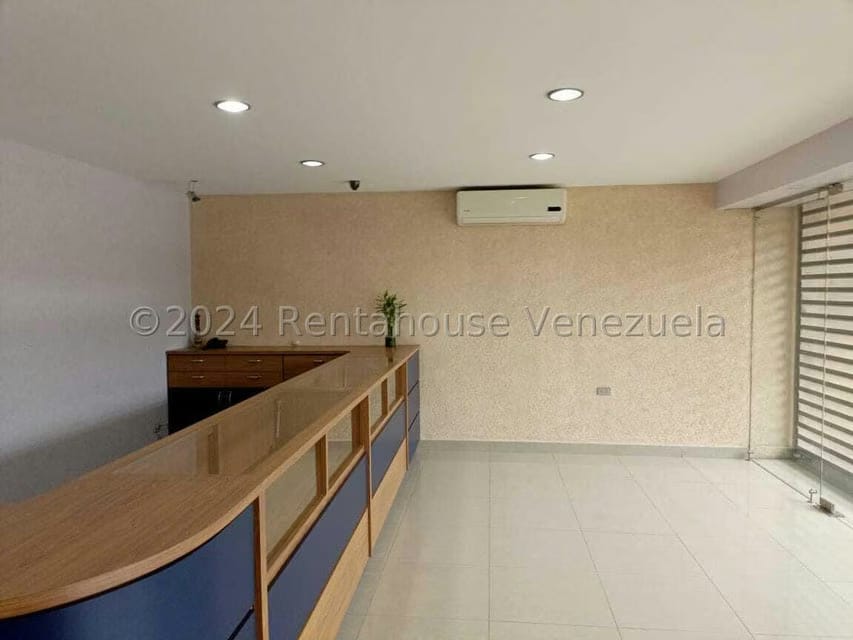 Comercial (Edificio) en Venta en Del Este, Lara - 3