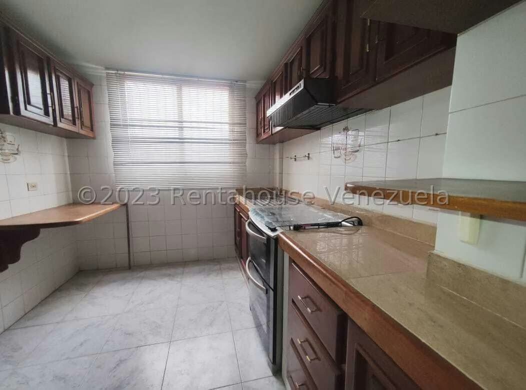 23-30810 Vende Apartamento en Los Aceitunos.Karem - 2
