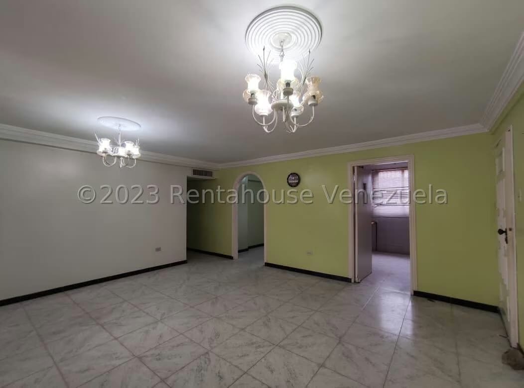 23-30810 Vende Apartamento en Los Aceitunos.Karem - 5