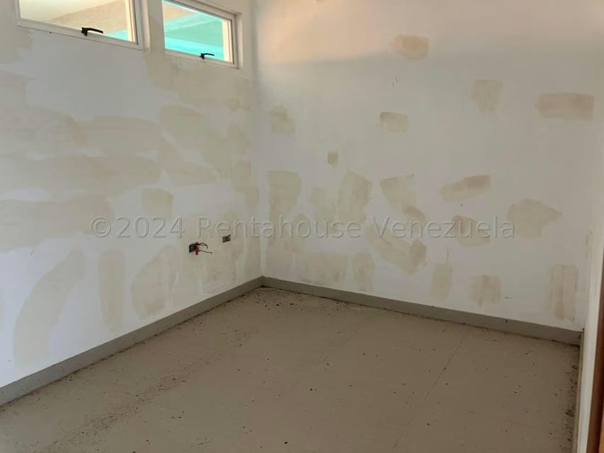 Apartamento (1 Nivel) en Venta en Agua Sal, Miranda - 5
