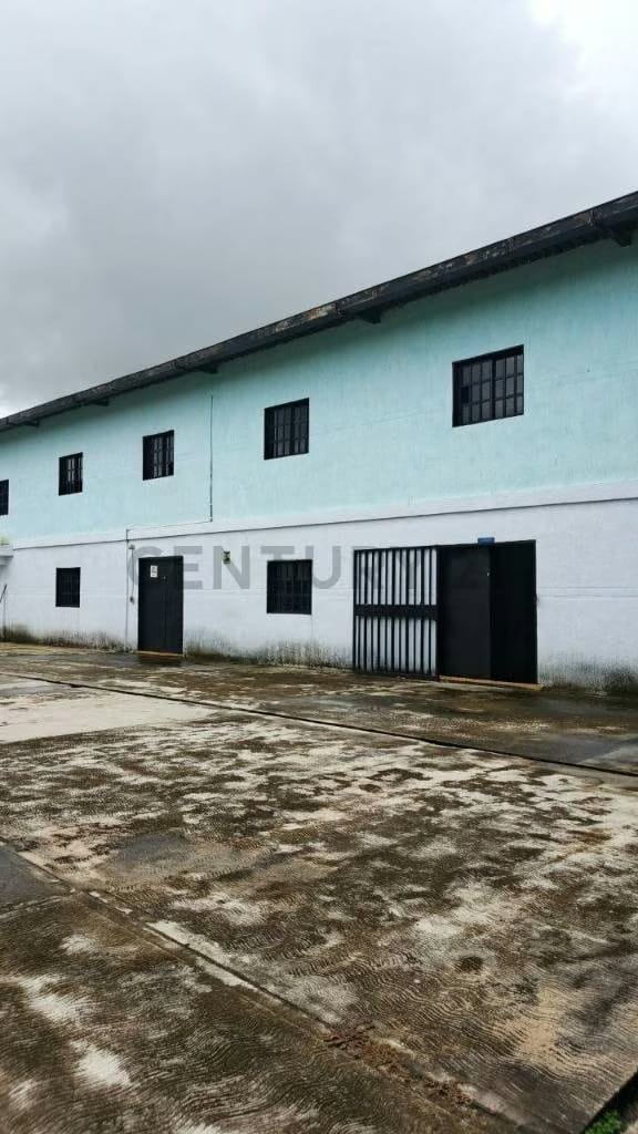 Se Vende un excelente Galpón - 2