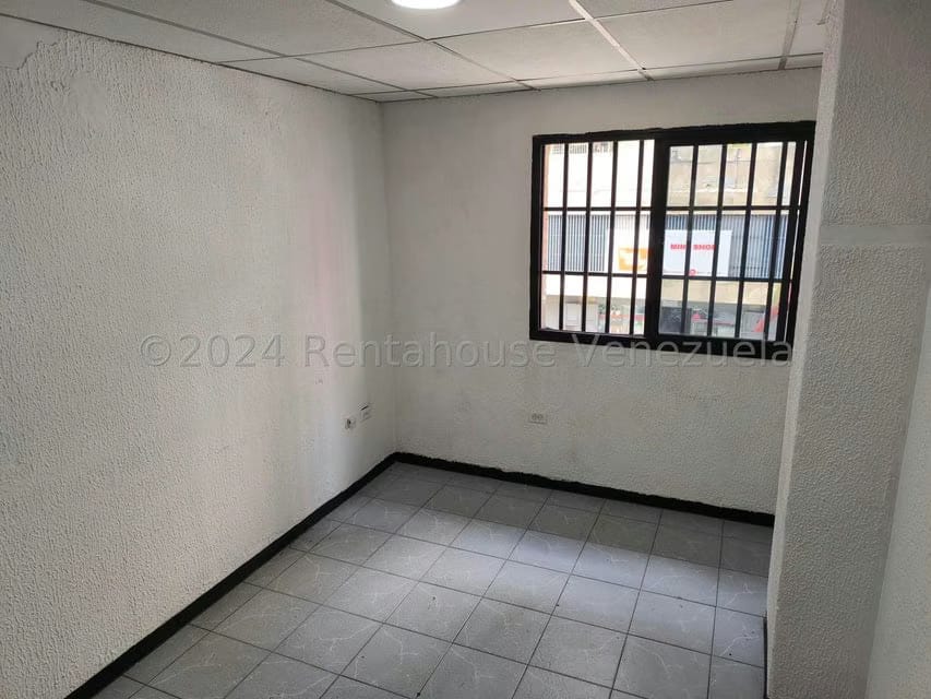 Comercial (Oficina) en Alquiler en Parroquia La Candelaria, Distrito Metropolitano - 5