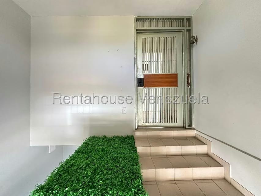 Comercial (Local Comercial) en Alquiler en Centro, Falcon - 2