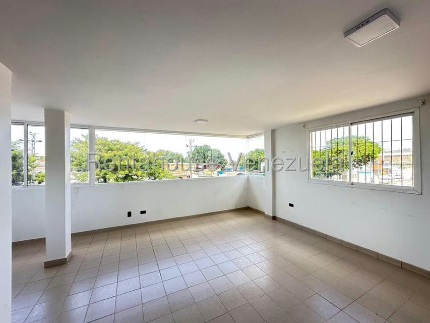 Comercial (Local Comercial) en Alquiler en Centro, Falcon - 10