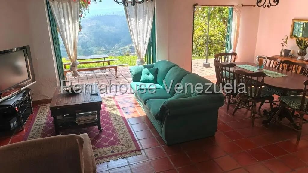 Casa (Duplex) en Venta en Club de Campo, Miranda - 13