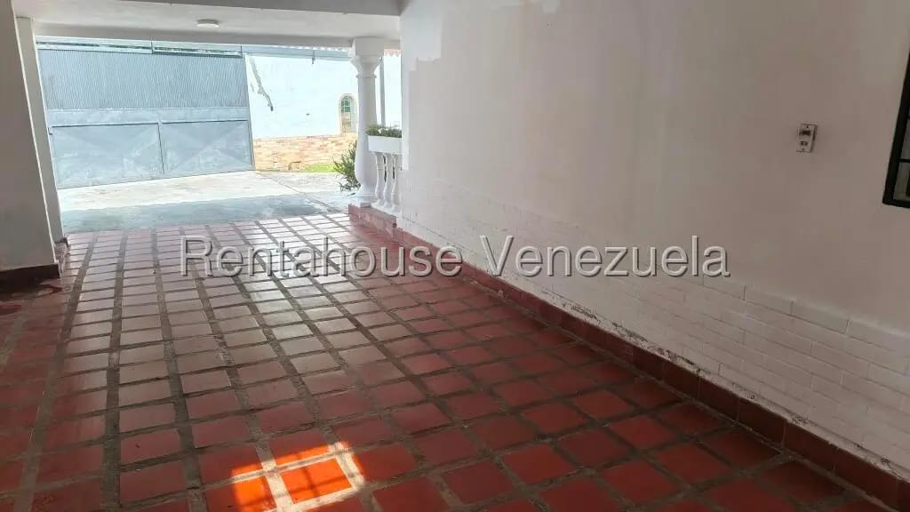 Casa (Duplex) en Venta en Club de Campo, Miranda - 34