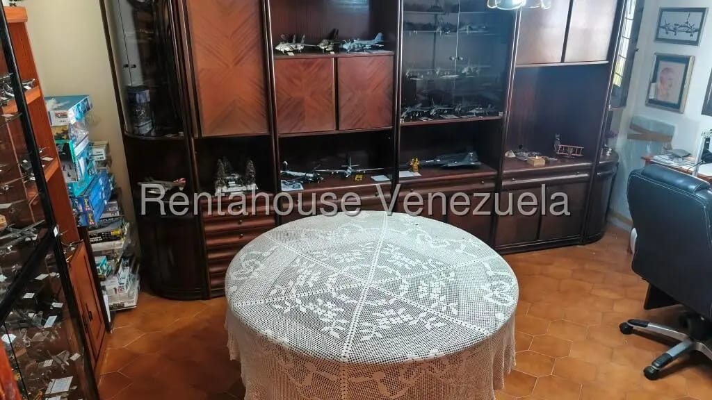 Casa (Duplex) en Venta en Club de Campo, Miranda - 5