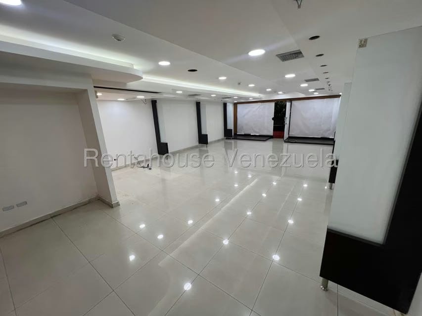 Comercial (Local Comercial) en Alquiler en Las Mercedes, Distrito Metropolitano
