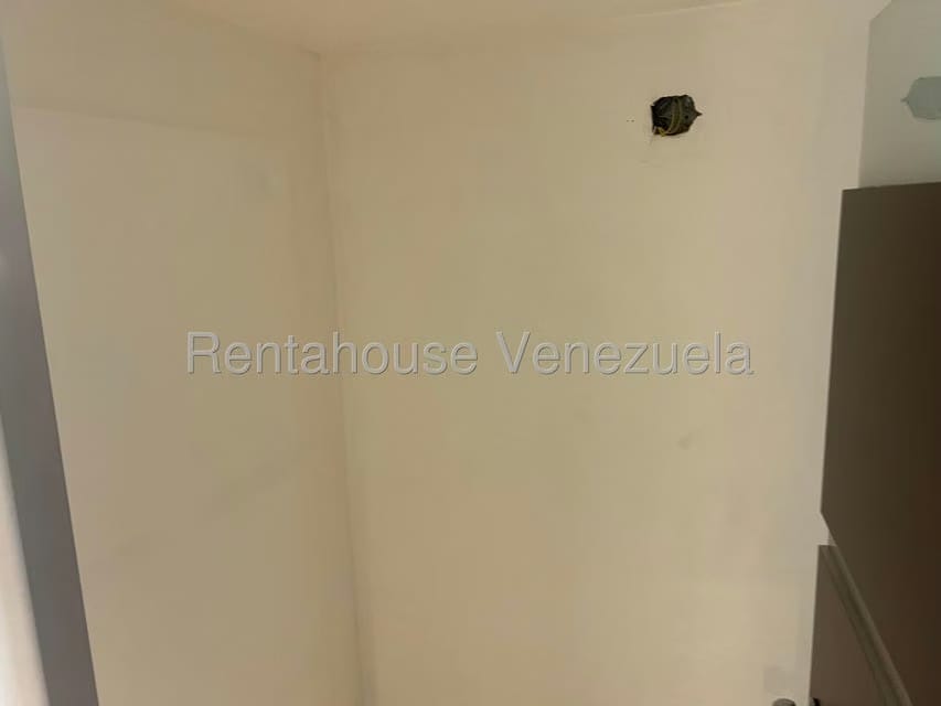 Comercial (Local Comercial) en Alquiler en Las Mercedes, Distrito Metropolitano - 9