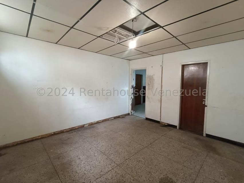 Comercial (Edificio) en Venta en Zona Centro, Aragua - 20