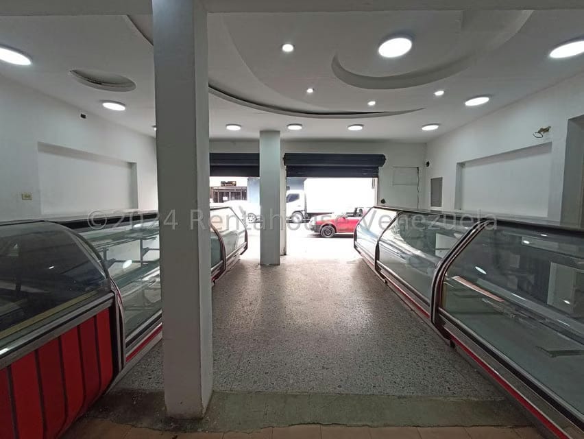 Comercial (Edificio) en Venta en Zona Centro, Aragua - 6