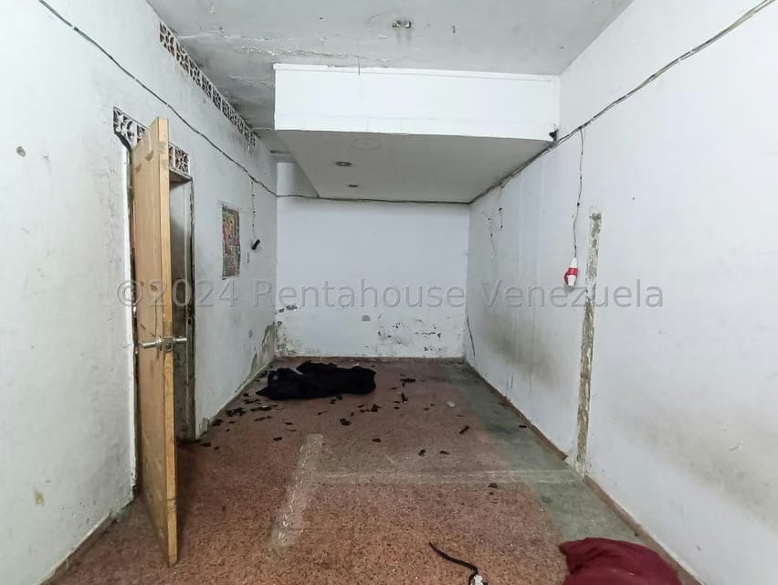 Comercial (Galpon - Deposito) en Venta en Parroquia Altagracia, Distrito Metropolitano - 33