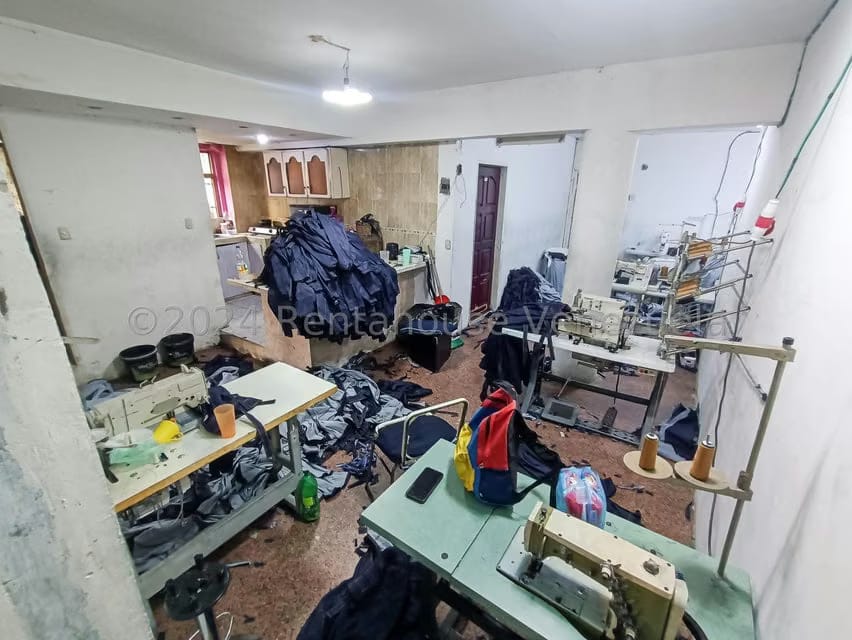 Comercial (Galpon - Deposito) en Venta en Parroquia Altagracia, Distrito Metropolitano - 37