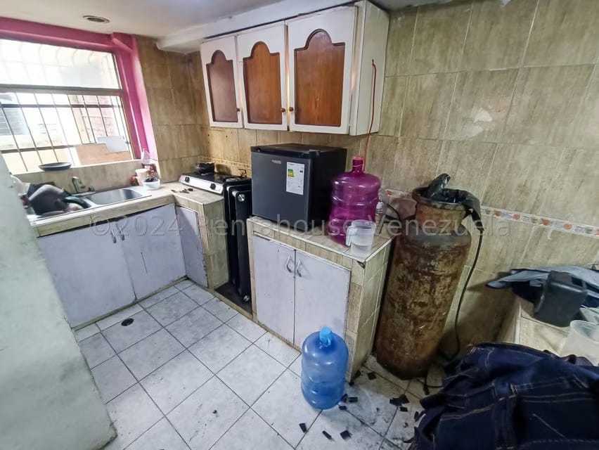 Comercial (Galpon - Deposito) en Venta en Parroquia Altagracia, Distrito Metropolitano - 38