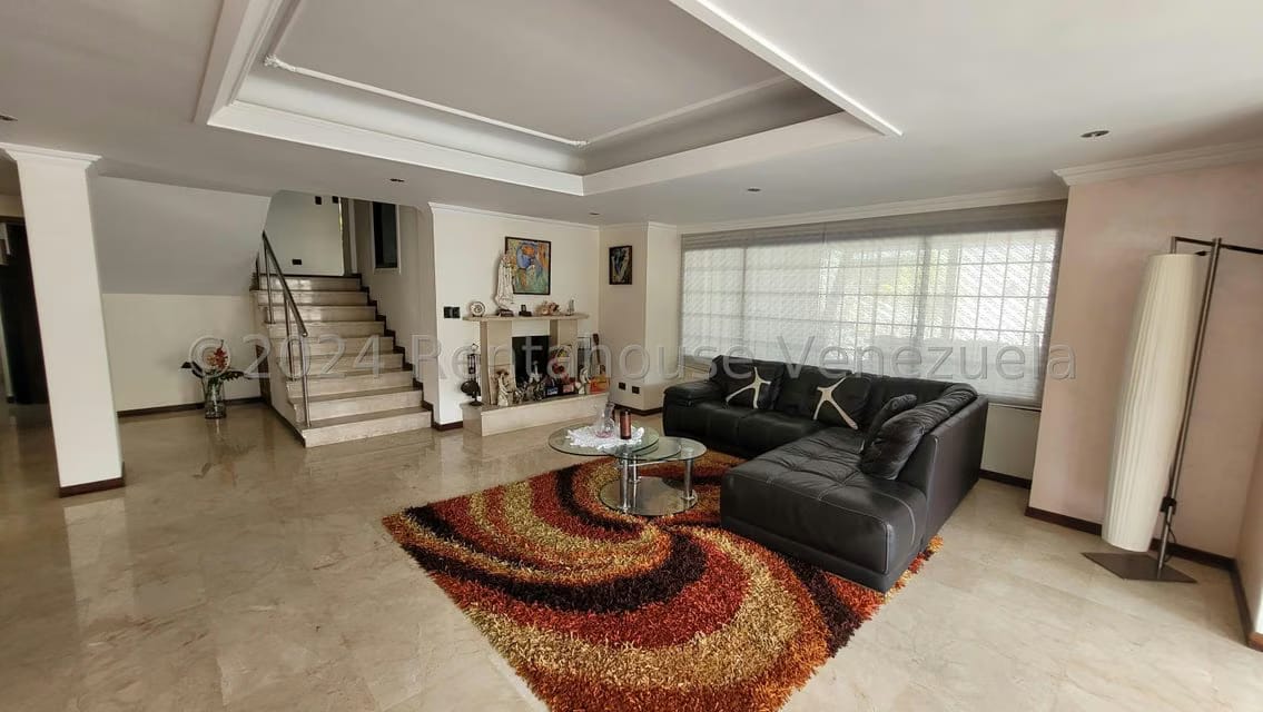 Casa (Multipes Niveles) en Venta en Los Naranjos del Cafetal, Distrito Metropolitano - 18