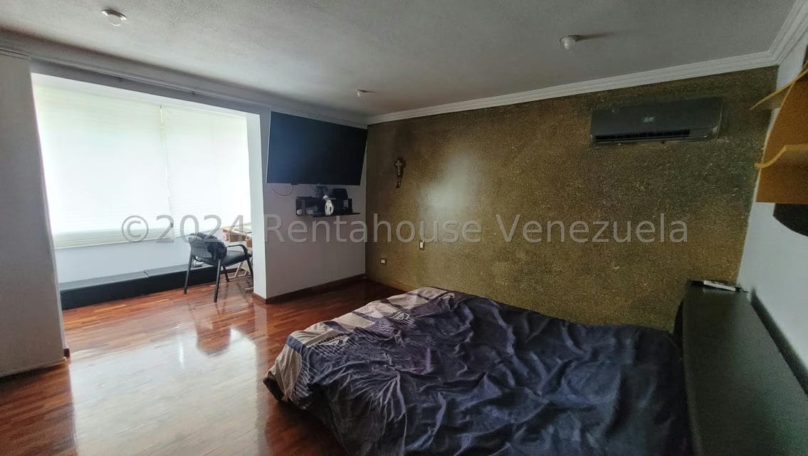 Casa (Multipes Niveles) en Venta en Los Naranjos del Cafetal, Distrito Metropolitano - 38