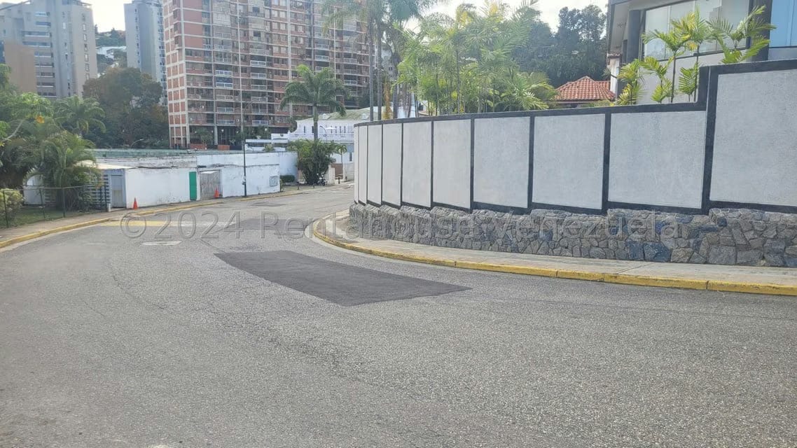Casa (Multipes Niveles) en Venta en Los Naranjos del Cafetal, Distrito Metropolitano - 62