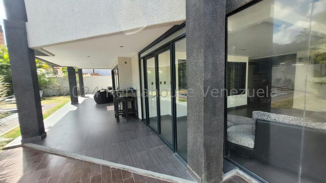 Casa (Multipes Niveles) en Venta en Los Naranjos del Cafetal, Distrito Metropolitano - 10