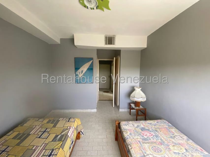 Apartamento (1 Nivel) en Venta en Los Canales de Rio Chico, Miranda - 11
