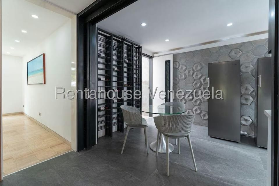 Casa (Multipes Niveles) en Venta en Santa Eduvigis, Distrito Metropolitano - 23