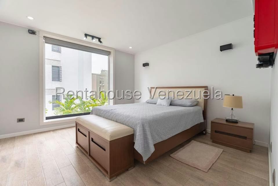 Casa (Multipes Niveles) en Venta en Santa Eduvigis, Distrito Metropolitano - 31
