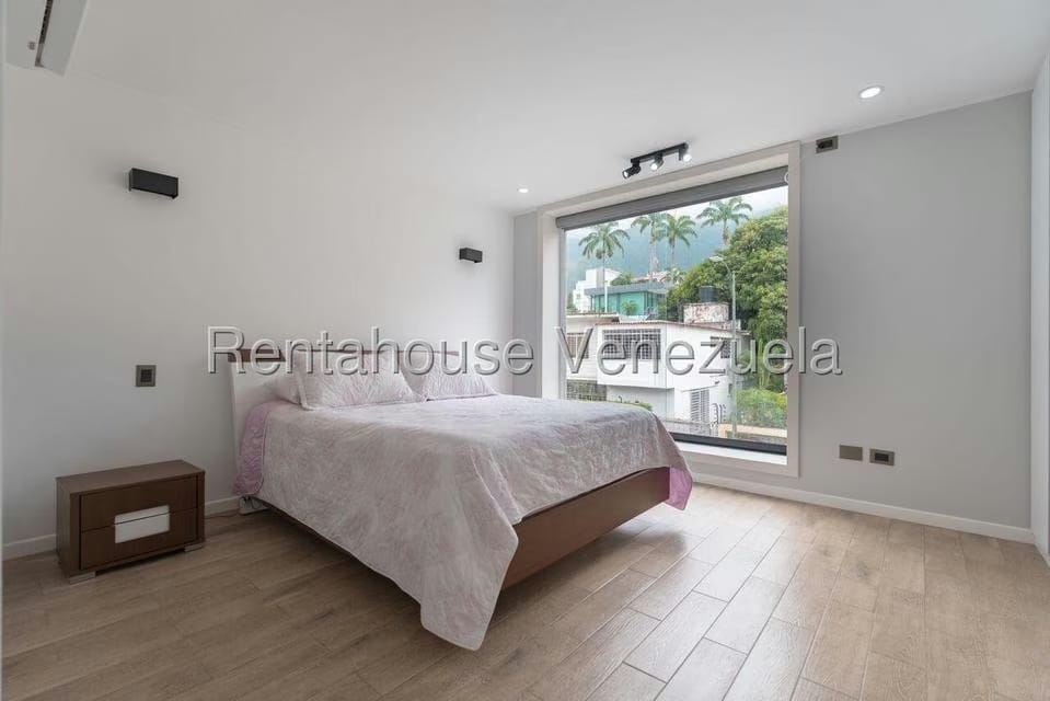 Casa (Multipes Niveles) en Venta en Santa Eduvigis, Distrito Metropolitano - 7