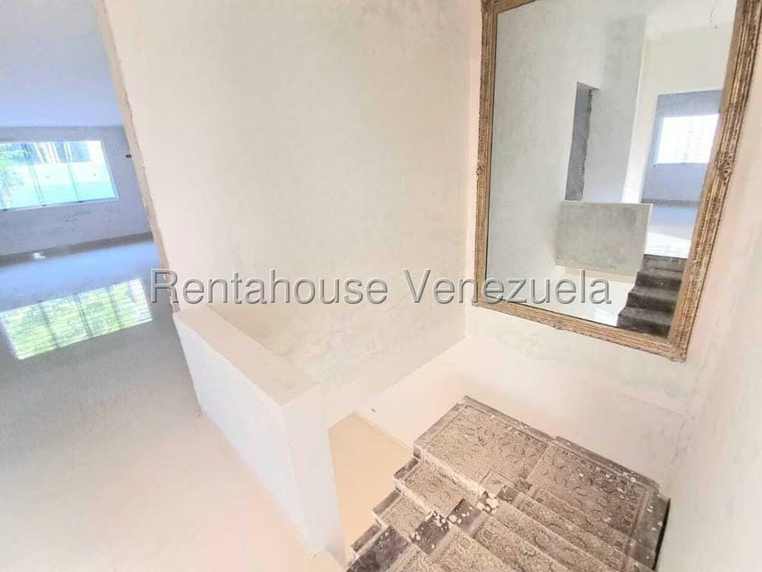 Casa (1 Nivel) en Venta en Parque Mirador, Carabobo - 16