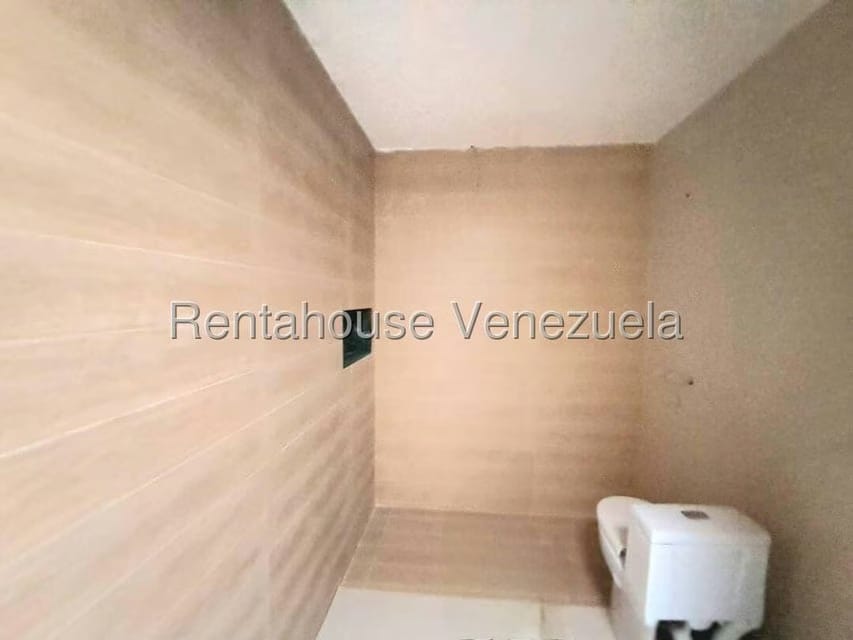Casa (1 Nivel) en Venta en Parque Mirador, Carabobo - 26