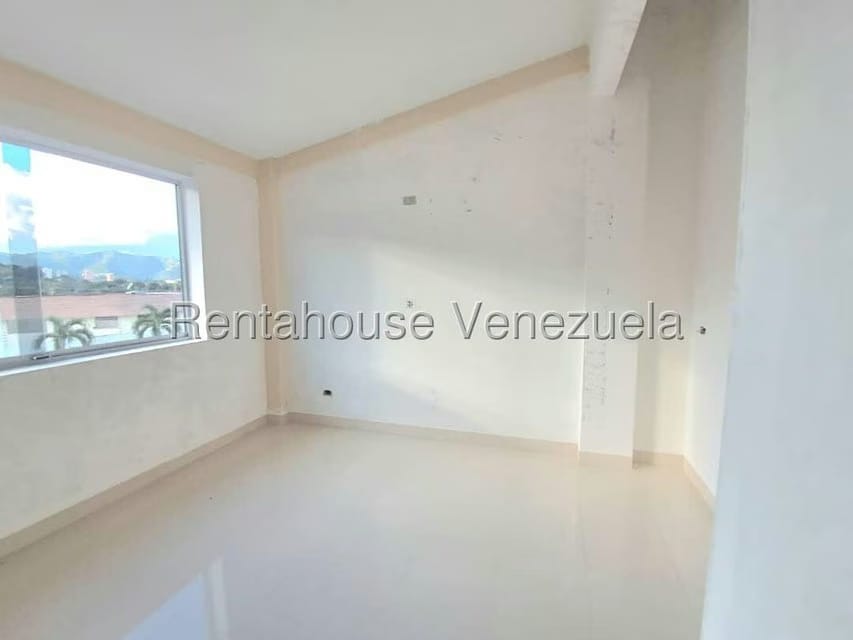 Casa (1 Nivel) en Venta en Parque Mirador, Carabobo - 28