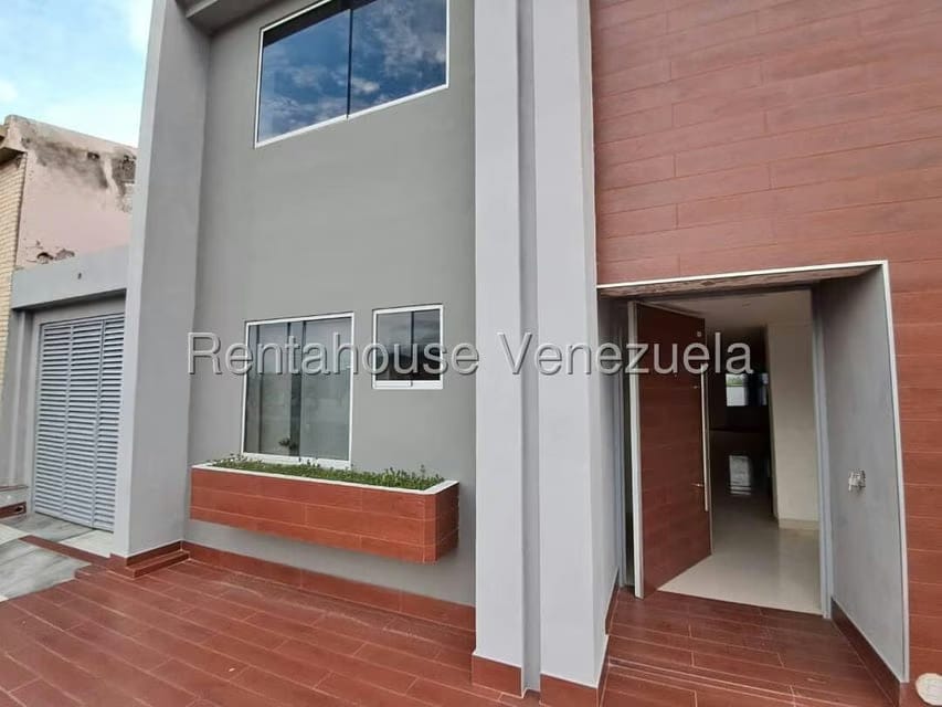Casa (1 Nivel) en Venta en Parque Mirador, Carabobo - 5
