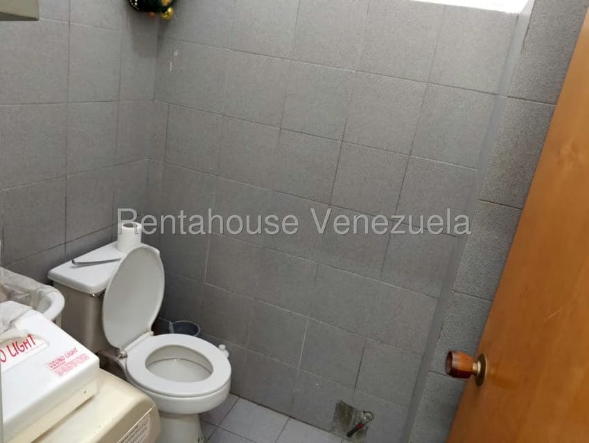 Comercial (Local Comercial) en Venta en Las Salias, Miranda - 14