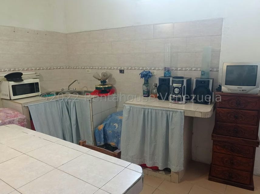 Casa (Multipes Niveles) en Venta en Centro, Aragua - 28