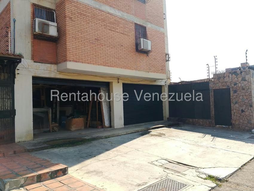 Comercial (Local Comercial) en Venta en Centro, Lara - 2
