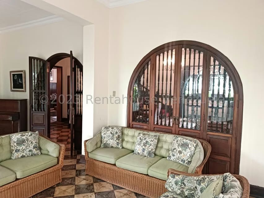 Casa (Colonial) en Venta en Country Club, Distrito Metropolitano - 16