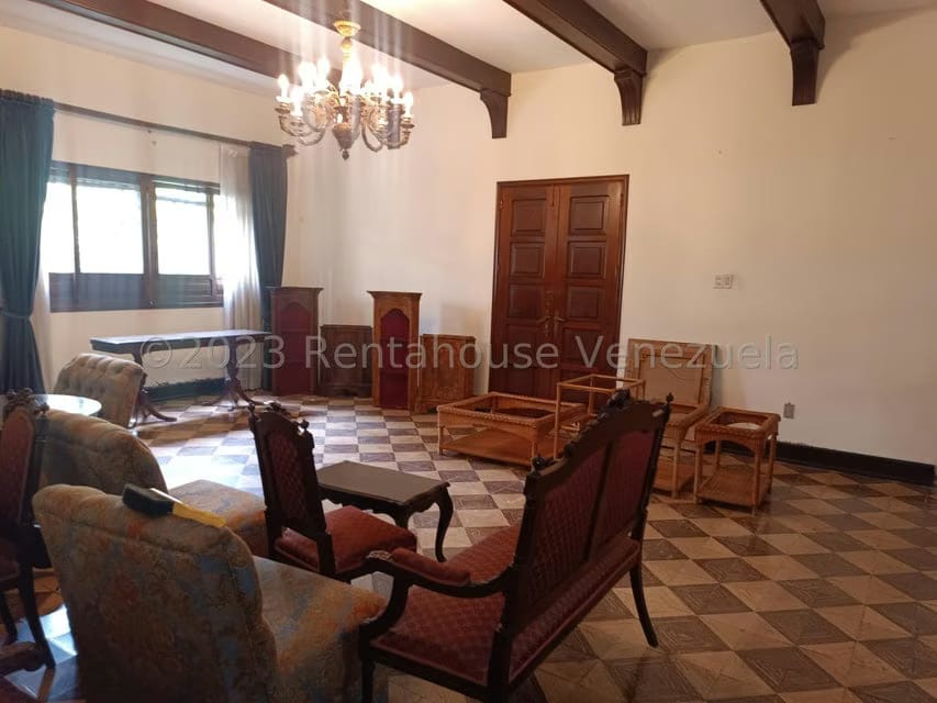 Casa (Colonial) en Venta en Country Club, Distrito Metropolitano - 19