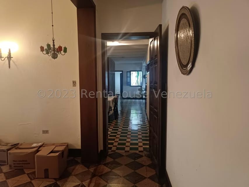 Casa (Colonial) en Venta en Country Club, Distrito Metropolitano - 22