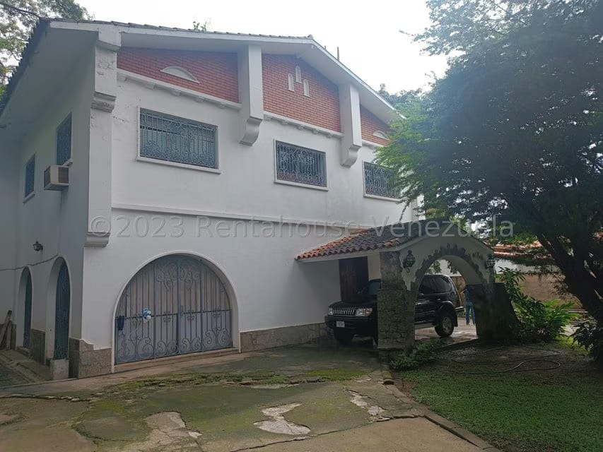 Casa (Colonial) en Venta en Country Club, Distrito Metropolitano - 5