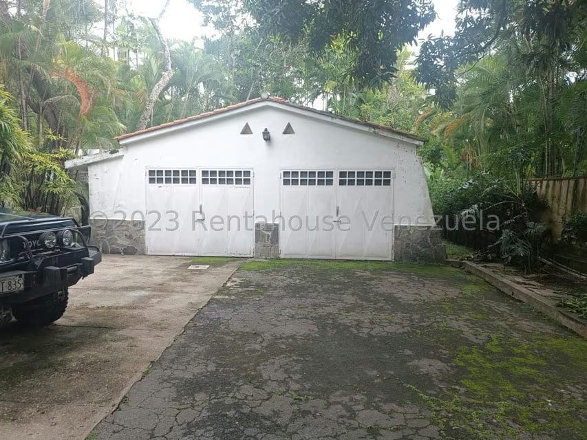 Casa (Colonial) en Venta en Country Club, Distrito Metropolitano - 48
