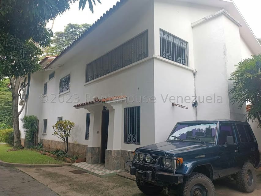 Casa (Colonial) en Venta en Country Club, Distrito Metropolitano - 6
