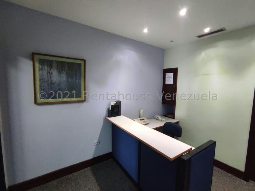 Comercial (Oficina) en Venta en El Recreo, Carabobo - 5