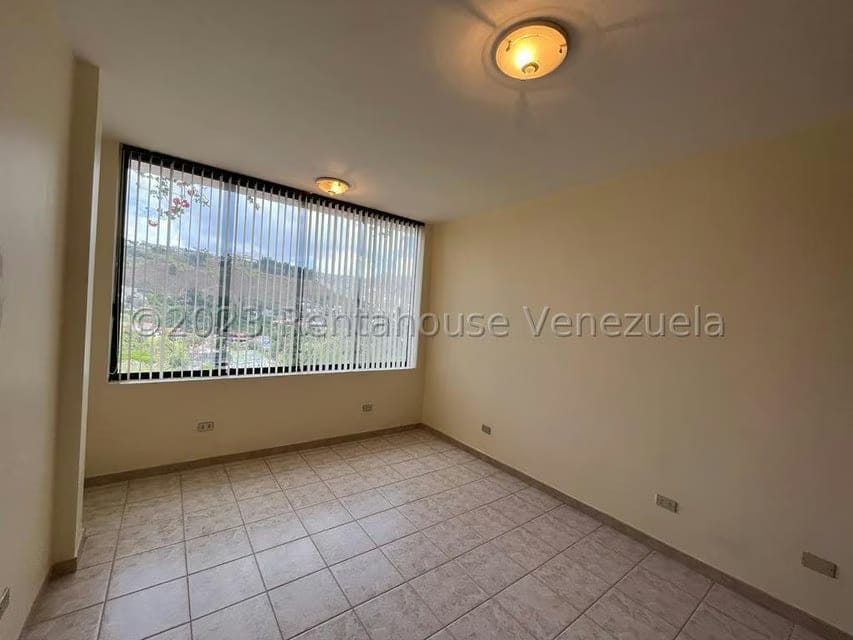 Casa (Multipes Niveles) en Venta en Pan de Azucar, Miranda - 38