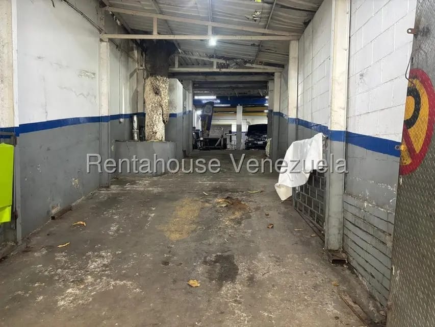 Comercial (Local Comercial) en Alquiler en Sarria, Distrito Metropolitano - 4