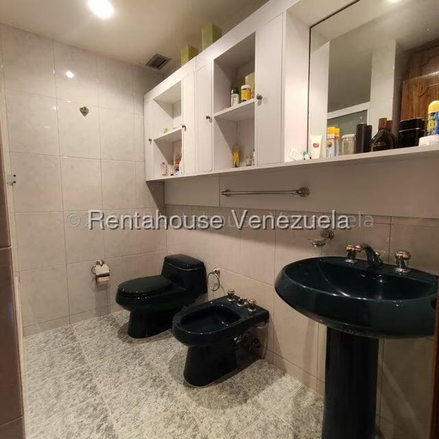 Apartamento (1 Nivel) en Venta en Miranda, Distrito Metropolitano - 17