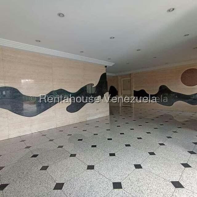 Apartamento (1 Nivel) en Venta en Miranda, Distrito Metropolitano - 4
