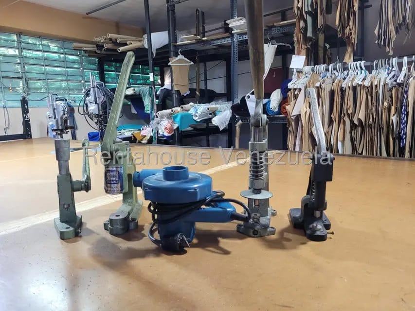 Negocios y Empresas (Manufactura) en Venta en Parroquia Santa Teresa, Distrito Metropolitano - 4